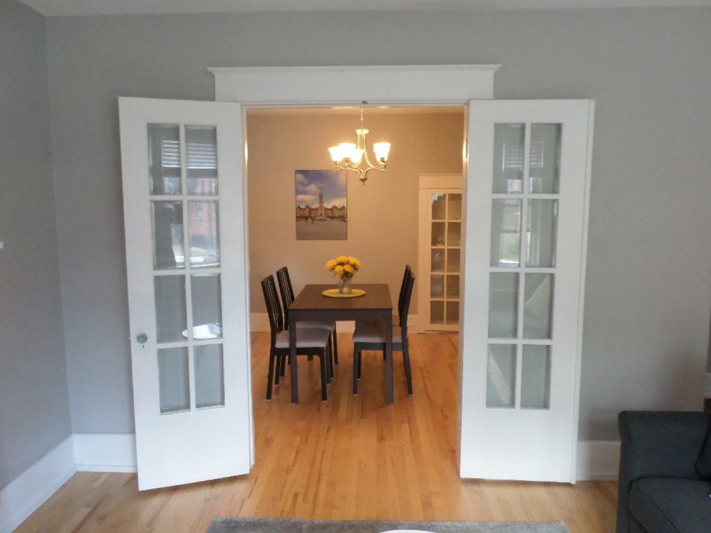 Beautiful, Clean, Quiet 2 Br-In Downtown Ottawa. Parking, Wifi And Netflix Included Apartment Luaran gambar